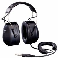 Ochronnik słuchu 3M™ Peltor™ HT Series™ HTM79P3E z możliwością odsłuchu, hełm, 1 szt./opak.
